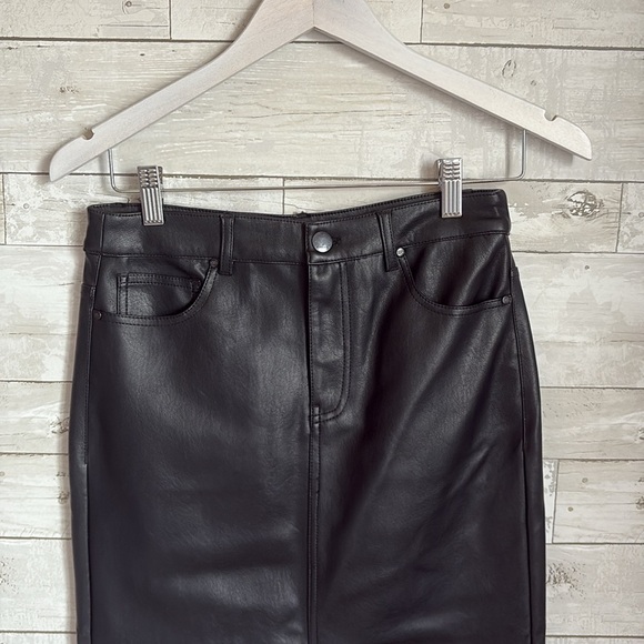 NWT RW&CO. Faux Leather Black Midi Skirt - Picture 4 of 11
